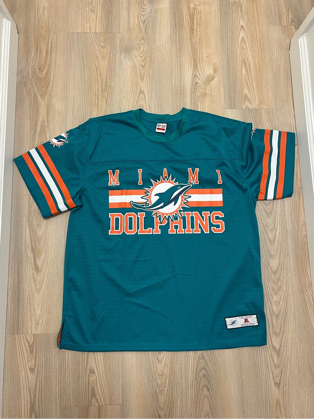 VTG Ultra Game Certified NFL Miami Dolphins Jersey Adults Size Large Mesh Shirt